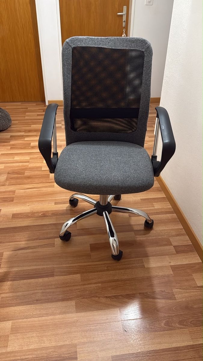 Rollstühle: Bürostuhl  – Neu (gemäss Beschreibung) aus Mönchaltorf von gol_pg75 1