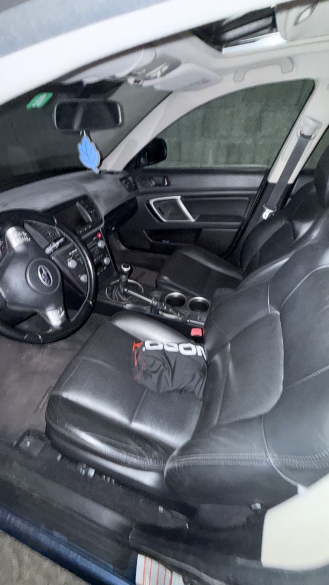 Subaru Automobili: Subaru Legacy 2009 à donner – Difettoso da Grand-Lancy venduto da phi_6mbf 6