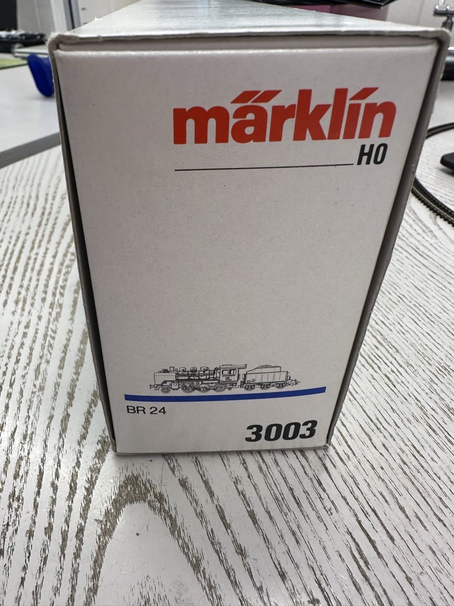 Märklin Modellini di ferrovie: Märklin 3003 DB BR 24 mfx digital – Usato da Lupsingen venduto da New-Haven 9
