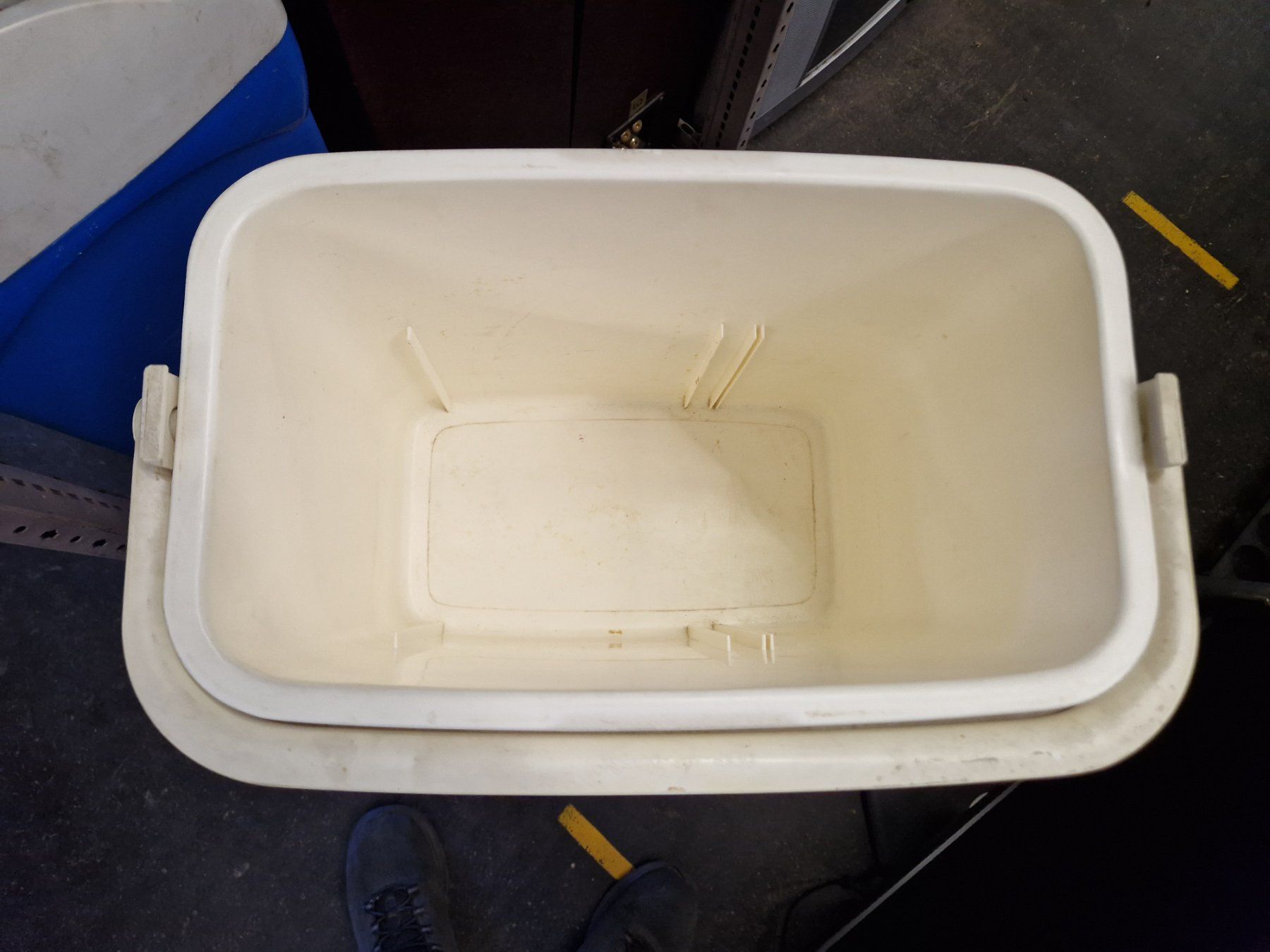 Frigoriferi & Refrigeratori: Camping Kühlboxen 1 Set ca. 26L – Usato da Wädenswil venduto da verebe 3