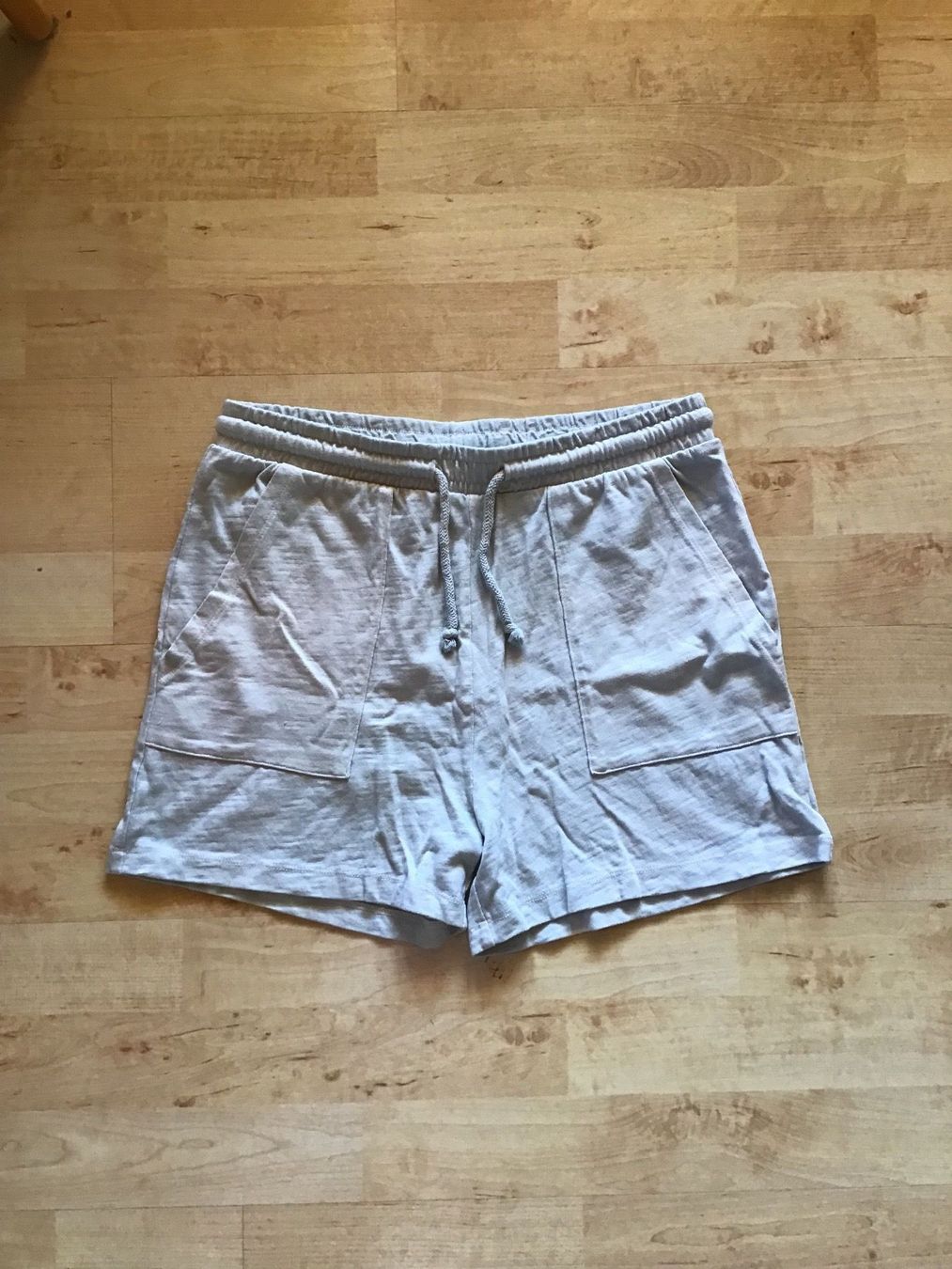 Hosen: Kurze Hose "Amisu" Gr. L... – Gebraucht aus Uetendorf von Koh0