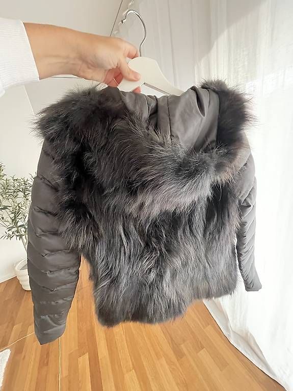 Giacche: Roncarati Designer Winterjacke Gr. 36 / S anthrazit – Usato da Meilen venduto da SabrinaK1992 1
