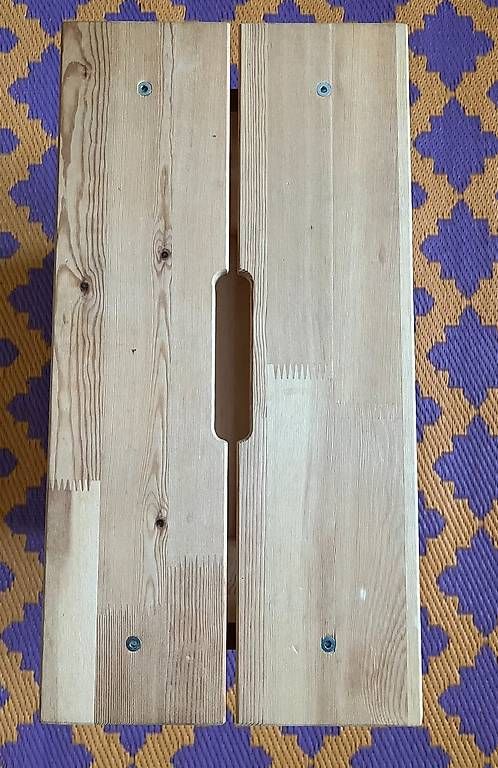 Hocker: Hocker mit Fach PERJOHAN (Ikea) – Gebraucht aus Aesch BL von Rastaman83 1