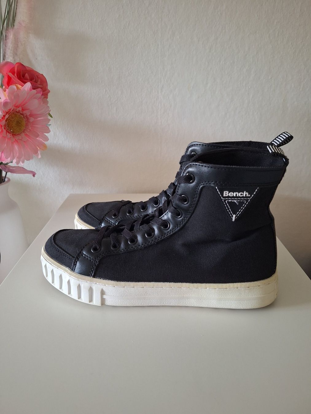 Bench Scarpe da donna: Bench High-Top Sneaker schwarz Grösse 38 – Usato da Worb venduto da nfsolutions 1