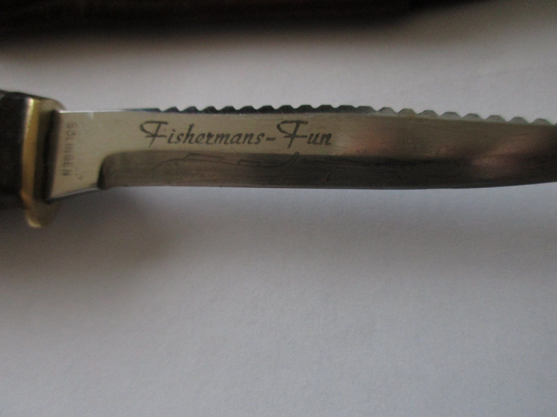 Zubehör: Fischermesser mit Lederscheide gebraucht – Gebraucht aus Niederwil AG von Cembalo 4