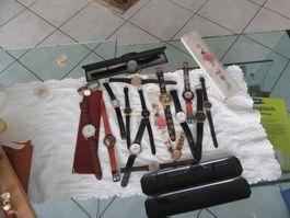 Konvolut diverse Uhren