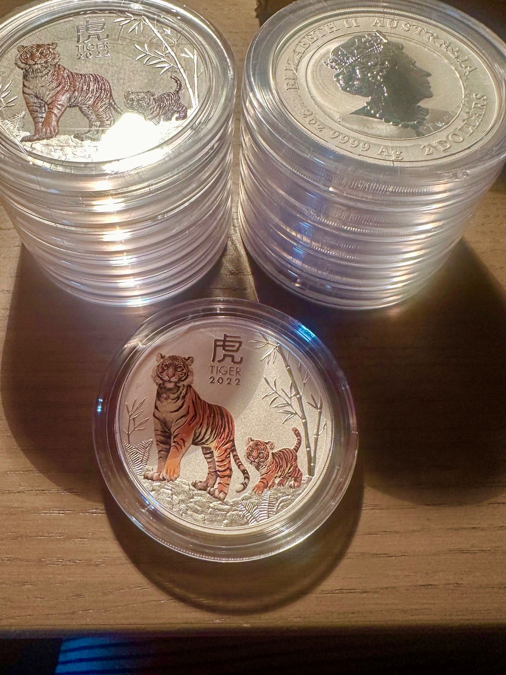 Alle Münzen: 2 Oz Lunar 3 Tiger 2022 Color – Neu und originalverpackt aus Stäfa von Mpower0 2