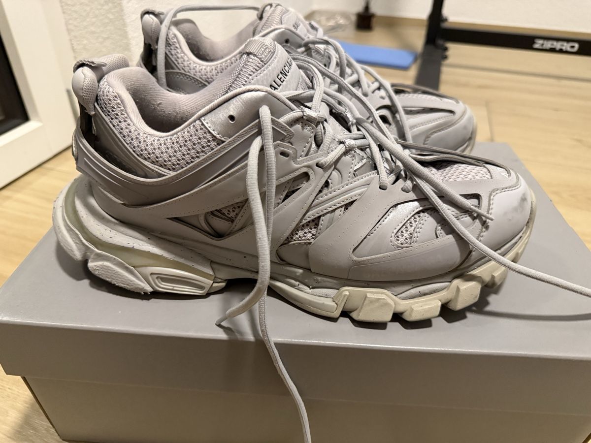 Balenciaga Scarpe da uomo: Balenciaga Track Sneakers Size 43 - Grey – Usato da Zürich venduto da eli_gmr8 3