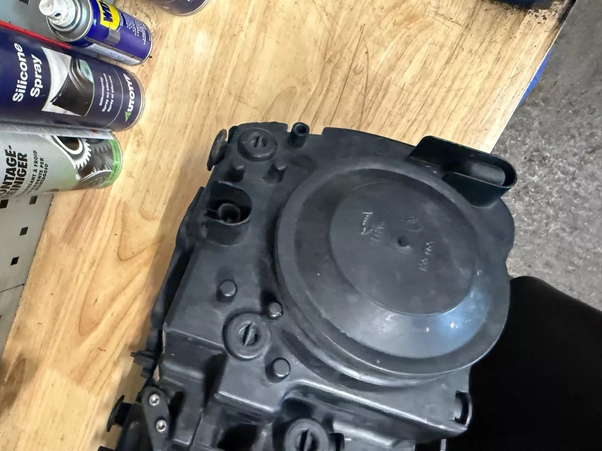 VW Scheinwerfer: VW Golf 6 Scheinwerfer – Gebraucht aus Einsiedeln von V8840 4