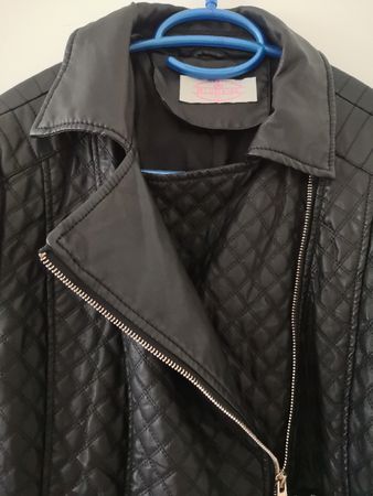 kurze Jacke in Lederoptik XL
