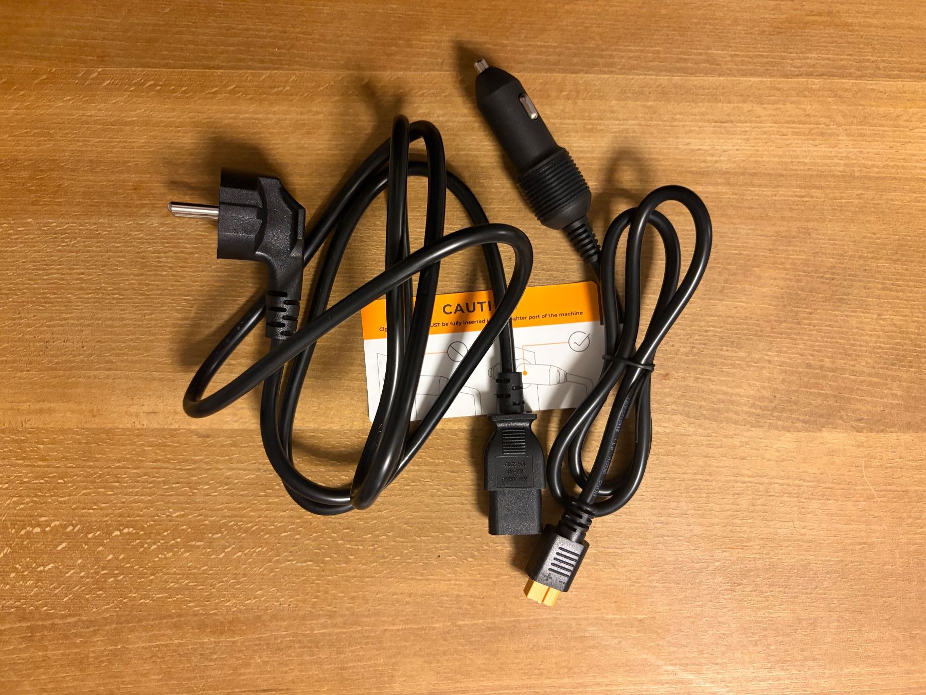 Bluetti Batterie: Bluetti Premium 30 V2 Power Station – Nuovo (secondo la descrizione) da Bern venduto da off_52yz 5