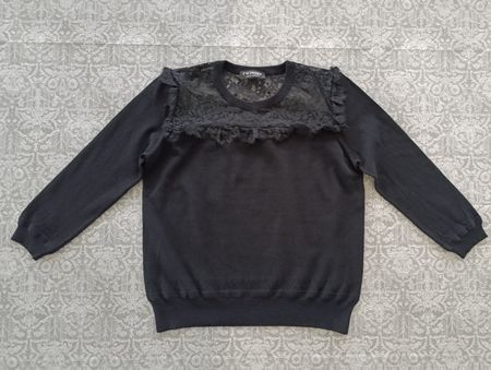 Twinset Pullover mit Spitze, schwarz, Gr. S, neuwertig