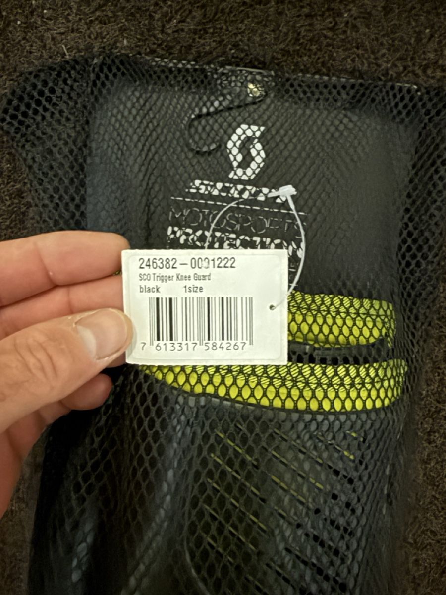 Schutz & Schoner: Scott Trigger Knee Guard – Neu und originalverpackt aus Rapperswil SG von yan_7xgb 1
