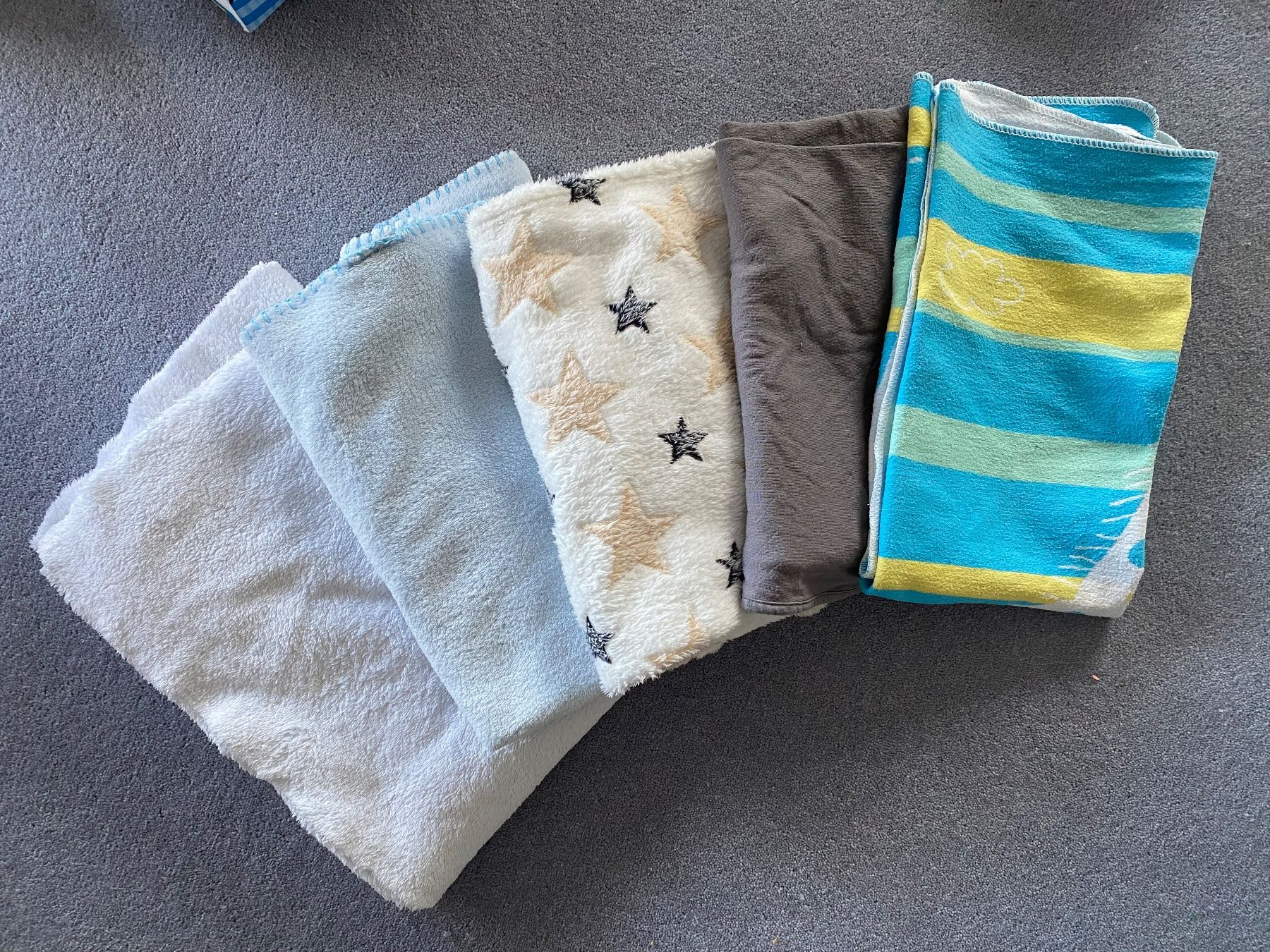Coperte: 5x leichte Babydecken – Usato da Einsiedeln venduto da PaedeK84