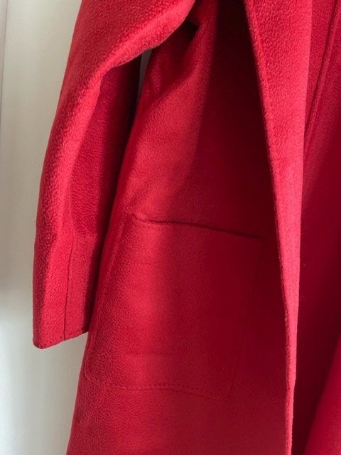 Max Mara Cappotti: MANTEAU ROUGE MAX MARA 100% CASHMERE – Usato da Bernex venduto da eunicefitz 4