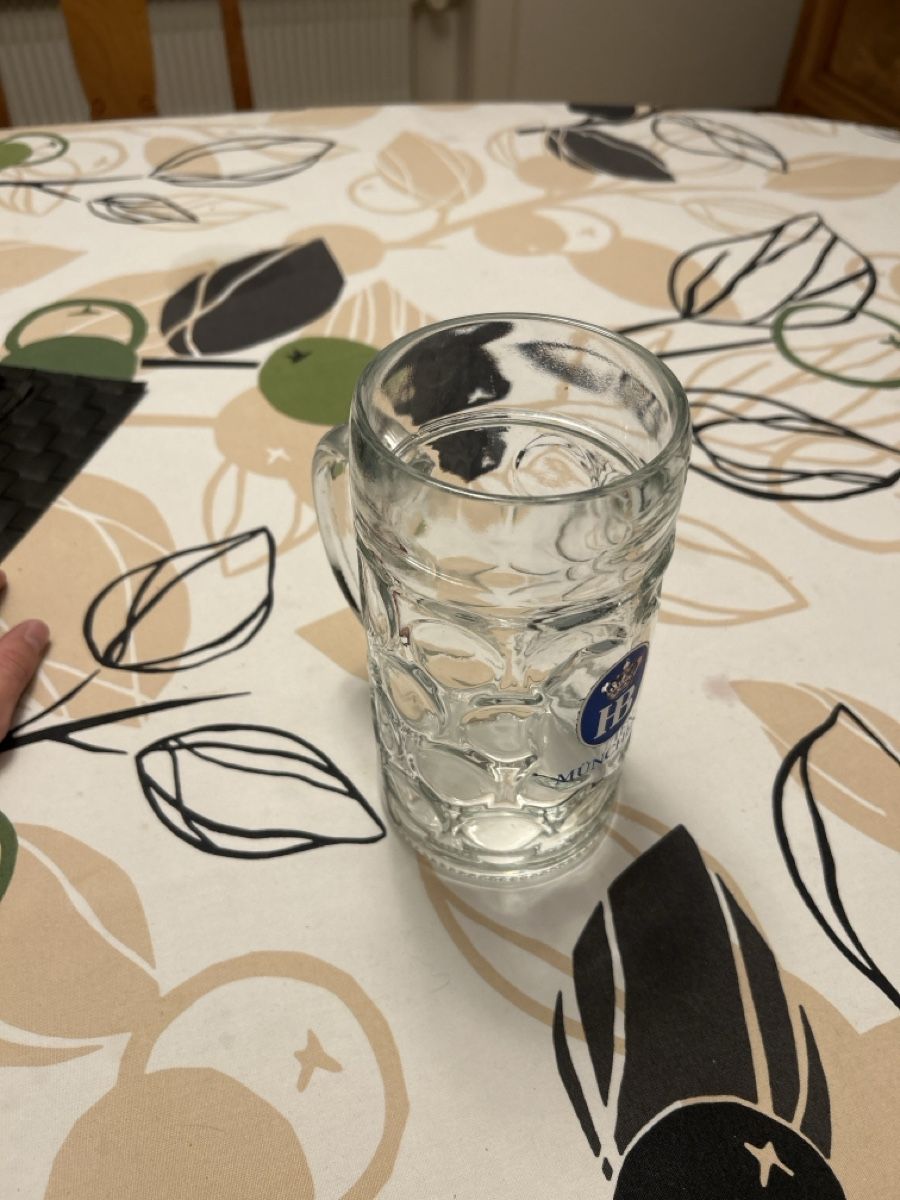 Verres: 9 Mass Bierglässer – D'occasion à Bern par ral_qp7m