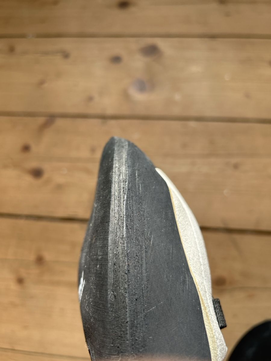 Herrenschuhe: Tenaya Draxtor new – Neu und originalverpackt aus Pâquier-Montbarry von Pittets 2