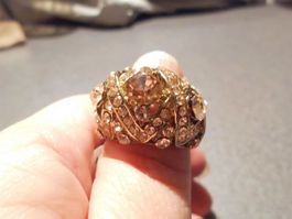 Ring Size 20, goldfarbig, gelbe Steine