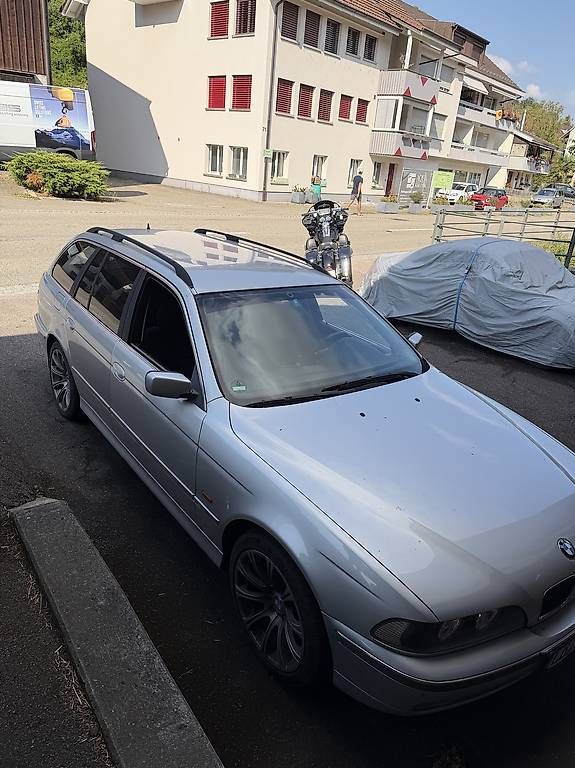 Autos: BMW E39 Kombi 520i  Deutsche Zulassung  – Gebraucht aus Münchwilen AG von Vinnis 3