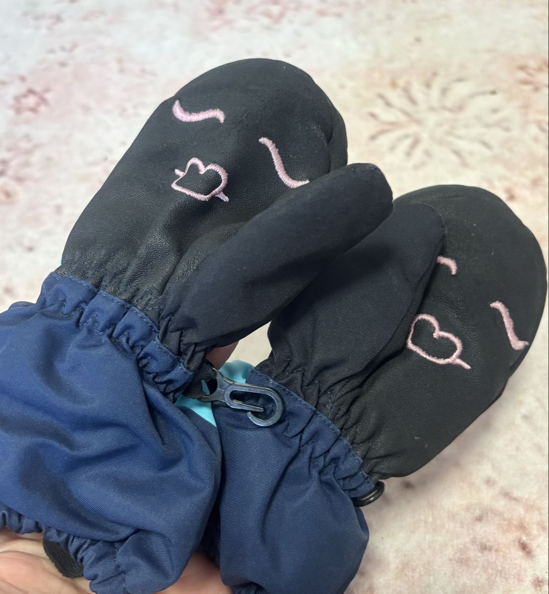 Guanti: Handschuhen Gr 98-104 – Usato da Dietikon venduto da Shopping100 2