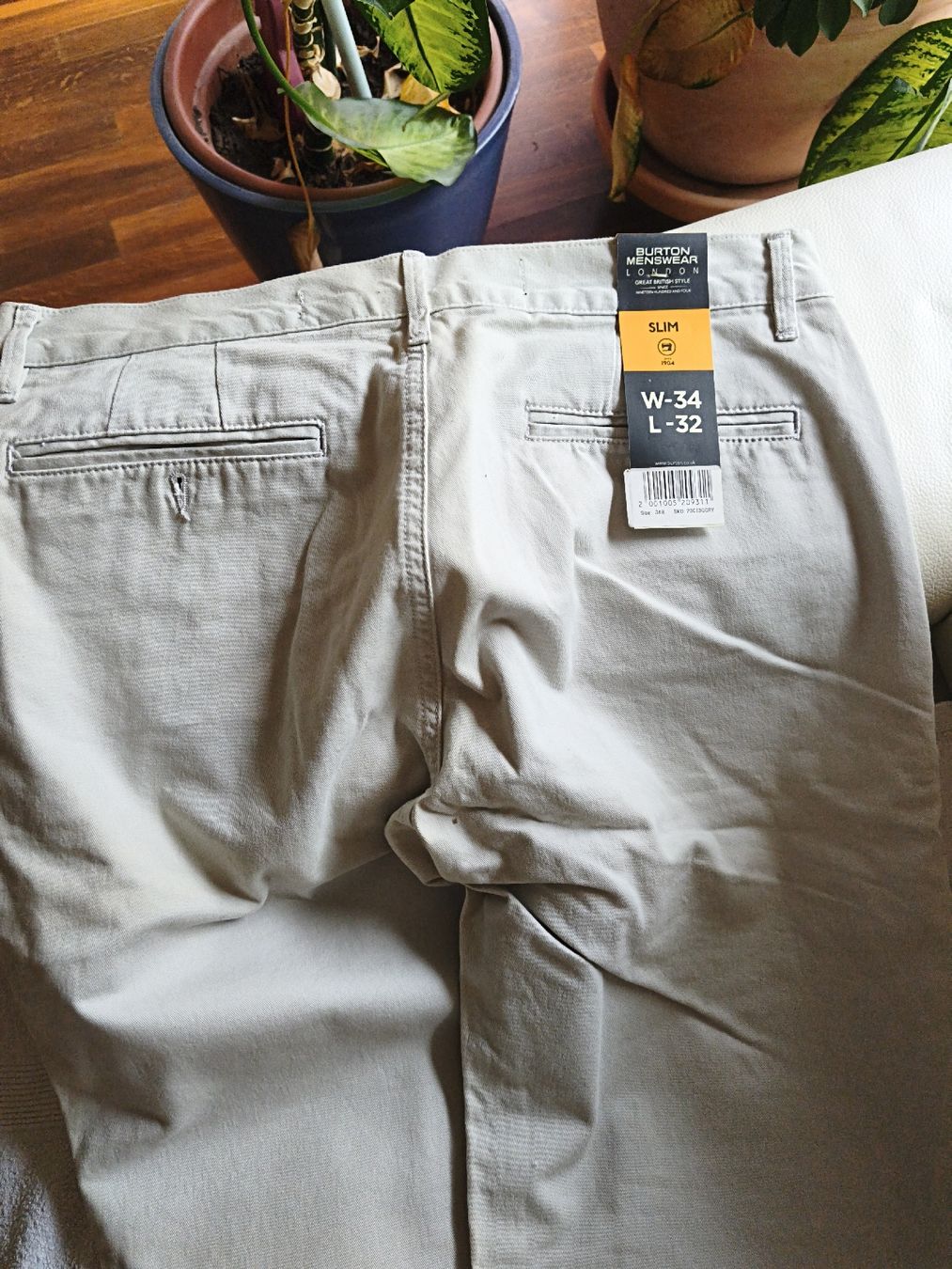 Pantaloni: Hosen für Herren – Nuovo e nell'imballaggio originale da Oberburg venduto da Sjajko 1