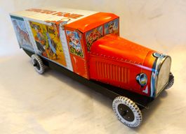 Läckerli Huus Auto Blechdose - Zirkus Knie Lastwagen