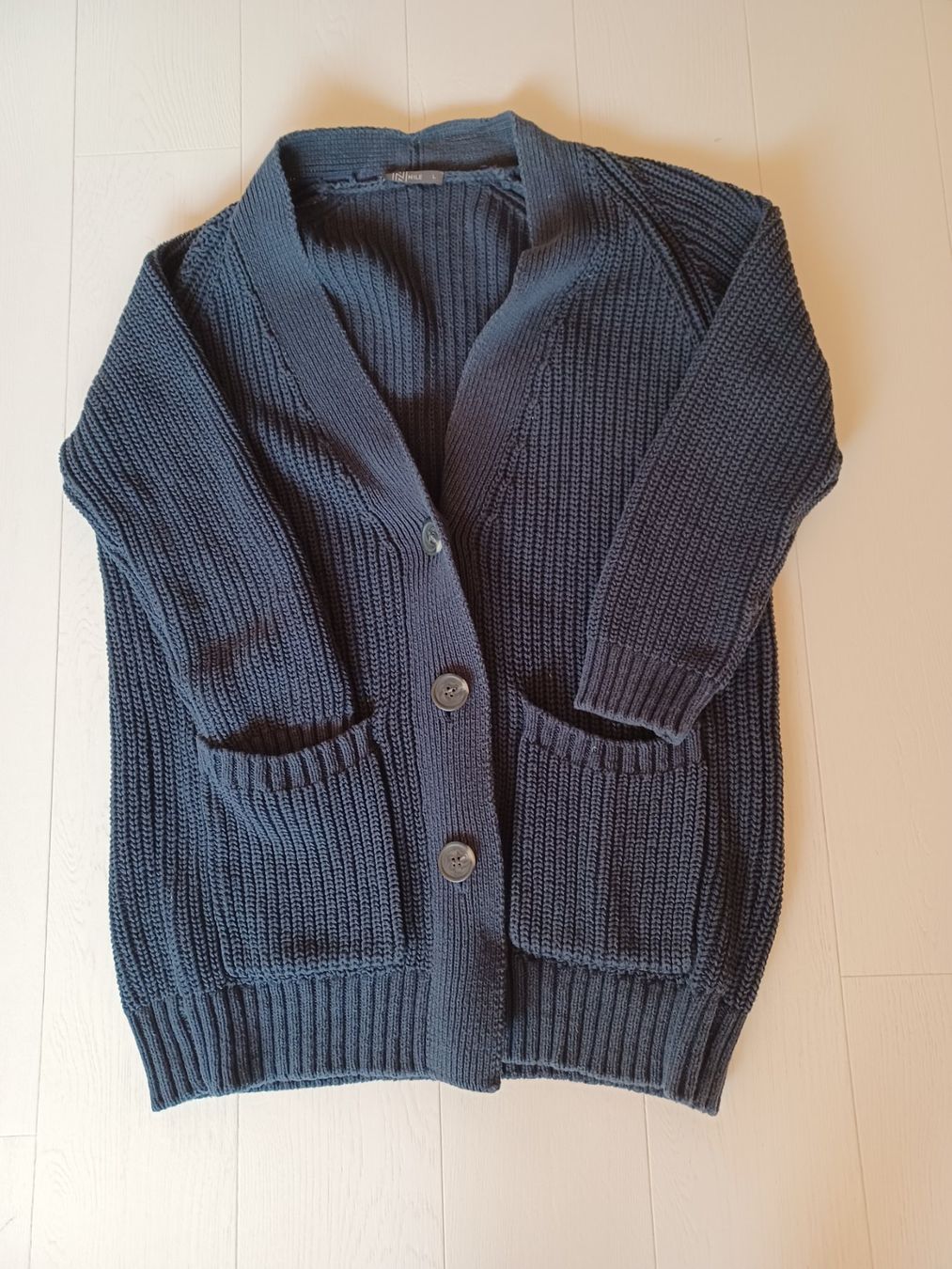 Nile Vestes: Strickjacke – D'occasion à Willisau par chriwil