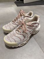 Nike TN 38.5