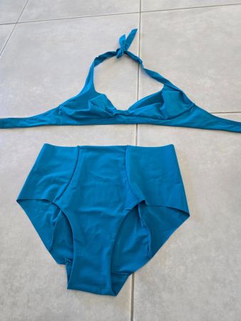 Maillot de bain turquoise yamamay scult, jamais porté!
