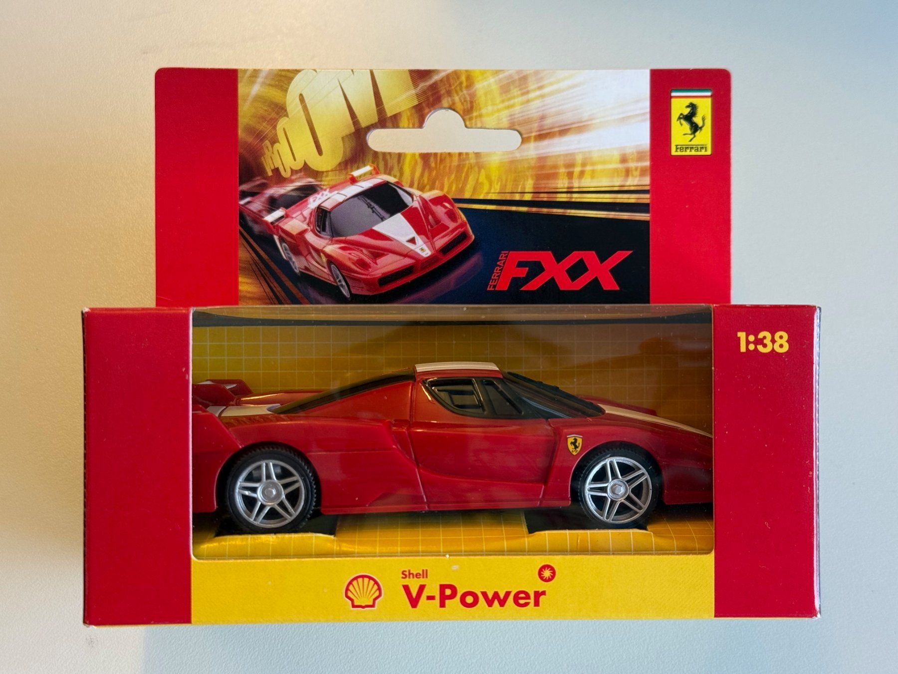 Ferrari Modellini d'auto: 4 Ferrari Modellauto 1:38 – Usato da Zürich venduto da Hobit2 2