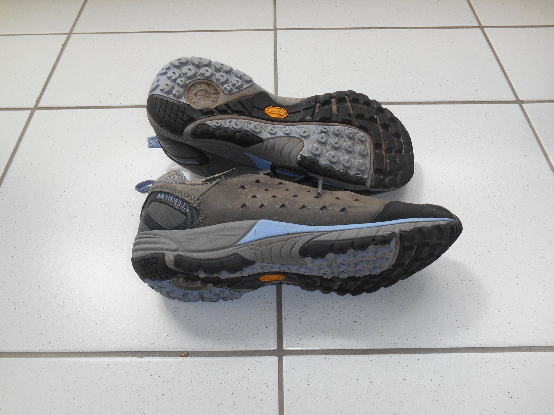 Merrell Chaussures femmes: Merrell Damen Sneaker Grösse 40 – D'occasion à Basel par chien008 5