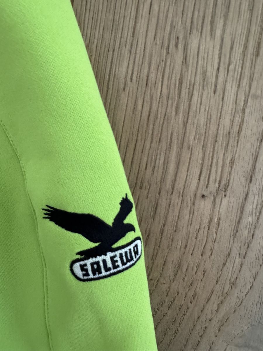 Salewa Giacche: Salewa  Softshell Jacke Grösse 38, neuwertig – Usato da Utzenstorf venduto da ybwarrior 1