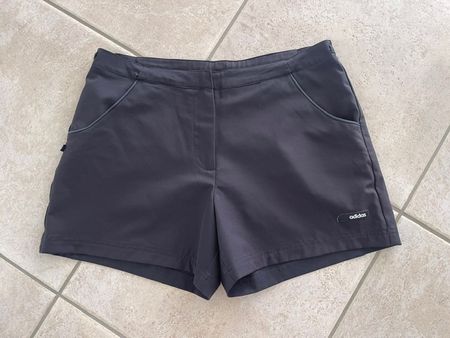 Adidas Sport-Shorts für Damen schwarz Gr. 40