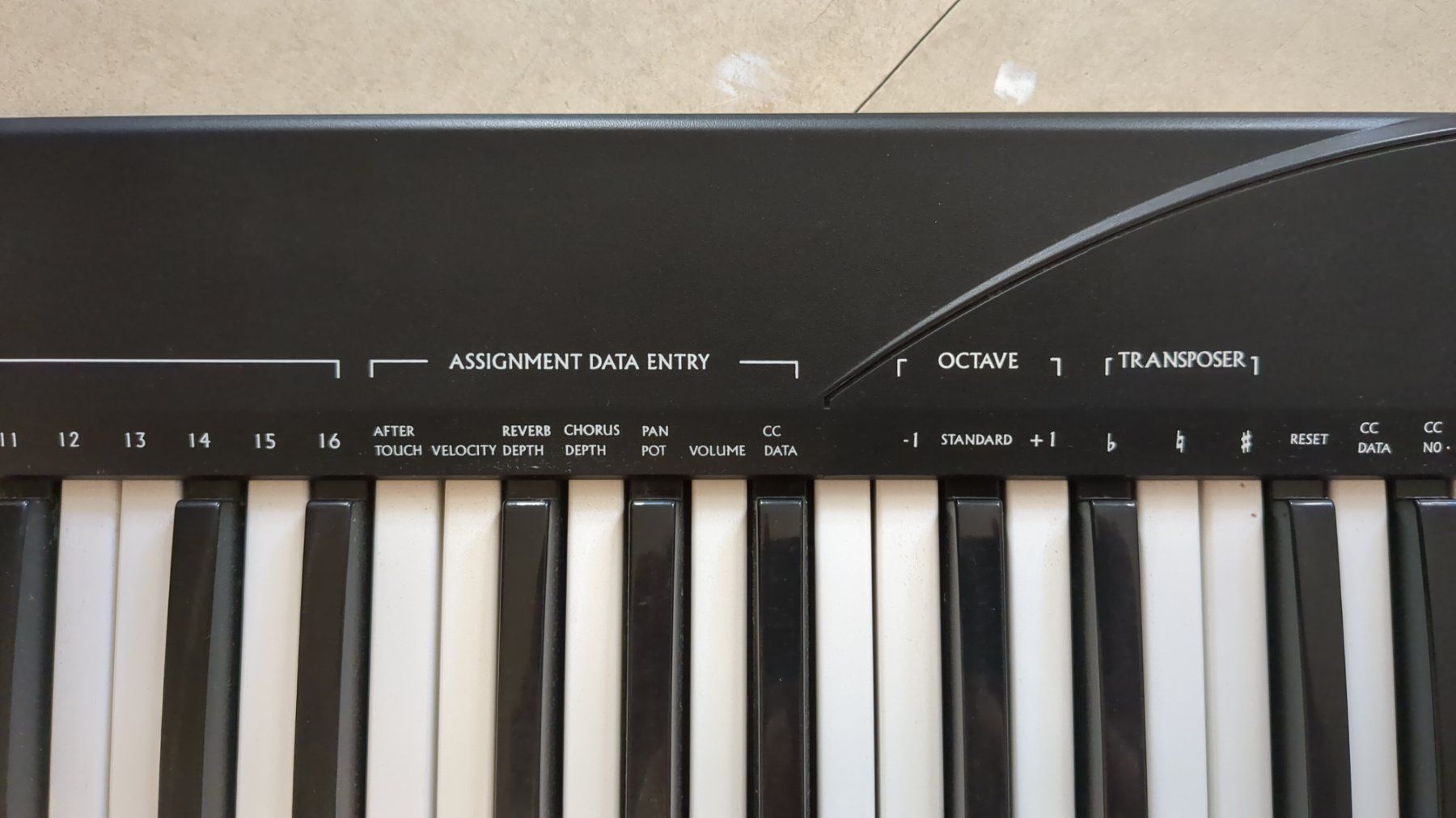 Strumenti musicali: Midiplus 61 - Midi Keyboard Controller (Midikeyboard) – Difettoso da Basel venduto da haferkleie 7