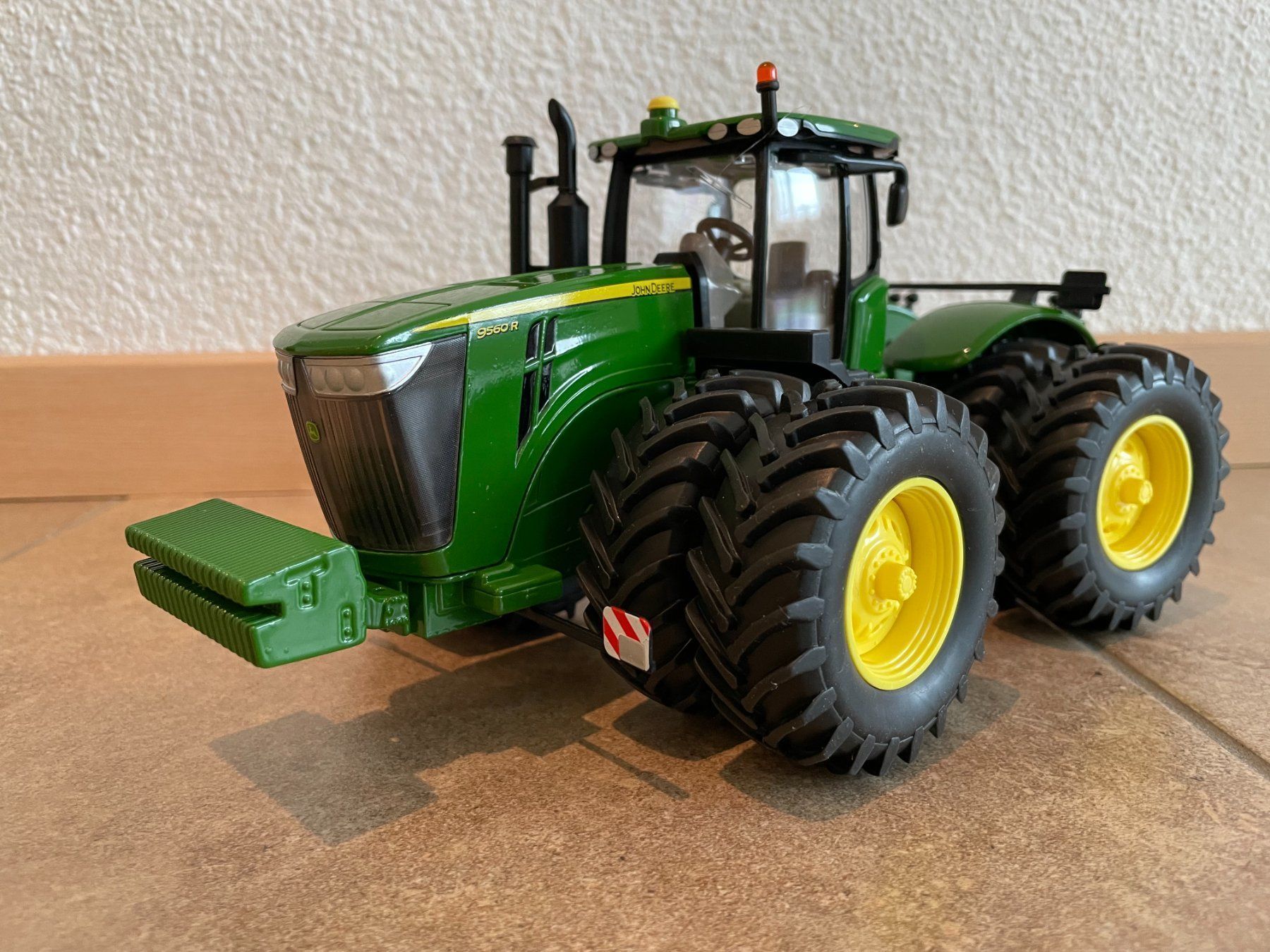 John Deere Trattori: SIKU John Deere 9560R – Nuovo e nell'imballaggio originale da Kreuzlingen venduto da Stefan1150