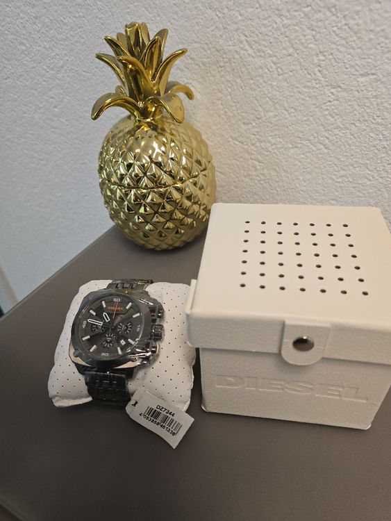 Stylische Diesel Herrenuhr Mega Chief DZ7344 Chronograph 3