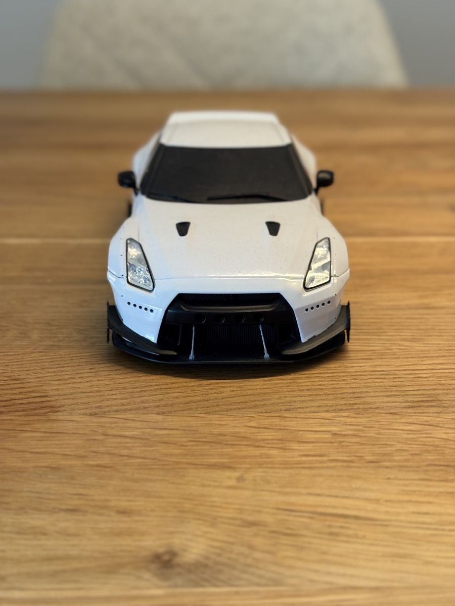 Voitures modèles: JP Performance KRAEMO 1/18 Boost Wars Nissan GTR – D'occasion à Pfäffikon ZH par michi_fluck 1