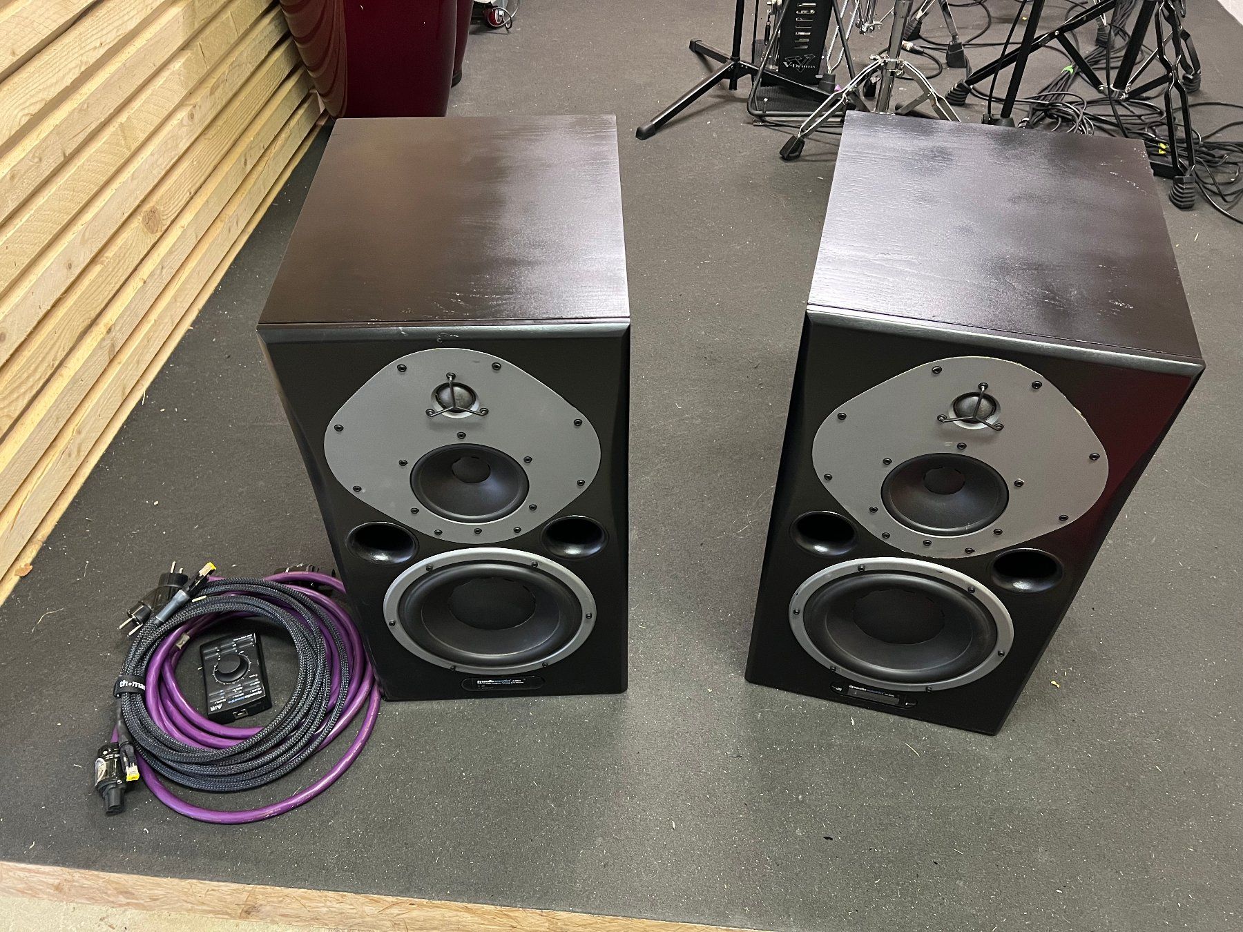 Dynaudio Casse acustiche: Dynaudio AIR 20 Studio Monitore – Usato da Bubikon venduto da Michikoeng 1