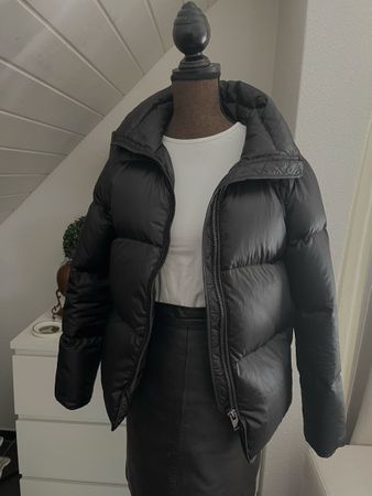 MANGO Daunenjacke Schwarz