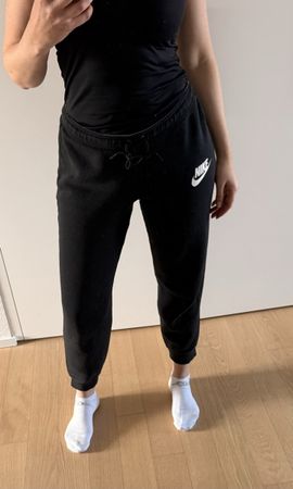 Nike Trainingshose Hose Jogginghose Schwarz M 38