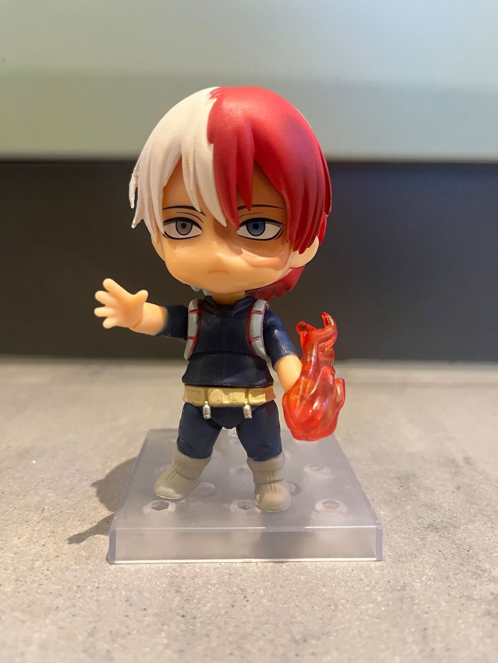 Statuette: Shoto Todoroki Figur mit Verpackung – Usato da Rebstein venduto da Raisinjosy 4