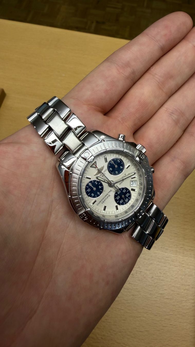 Breitling Montres: Breitling Colt Chronograph 38mm A73350 – D'occasion à Oberglatt ZH par til_yr7d 5