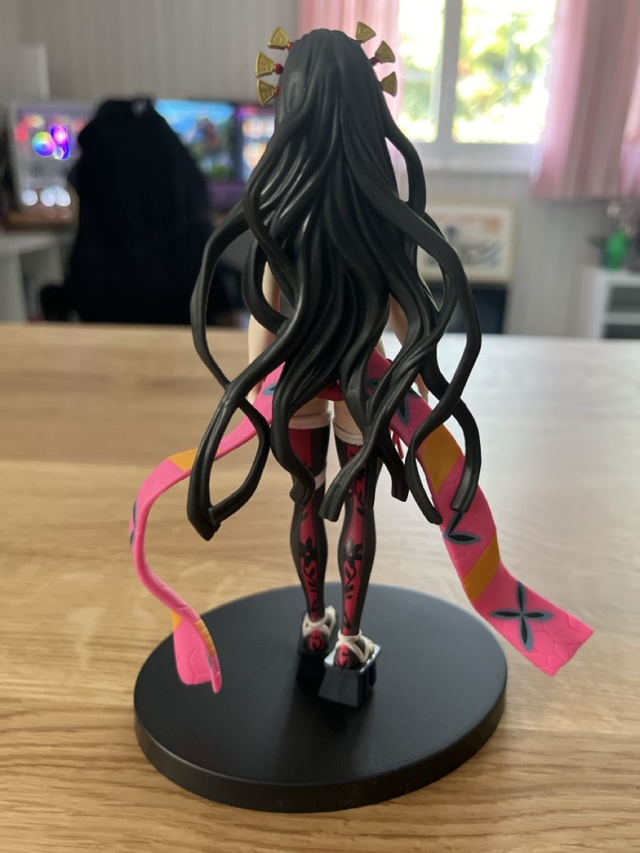 Figuren: Demon Slayer Daki Figur – Neu (gemäss Beschreibung) aus Wünnewil von AoDLara 1