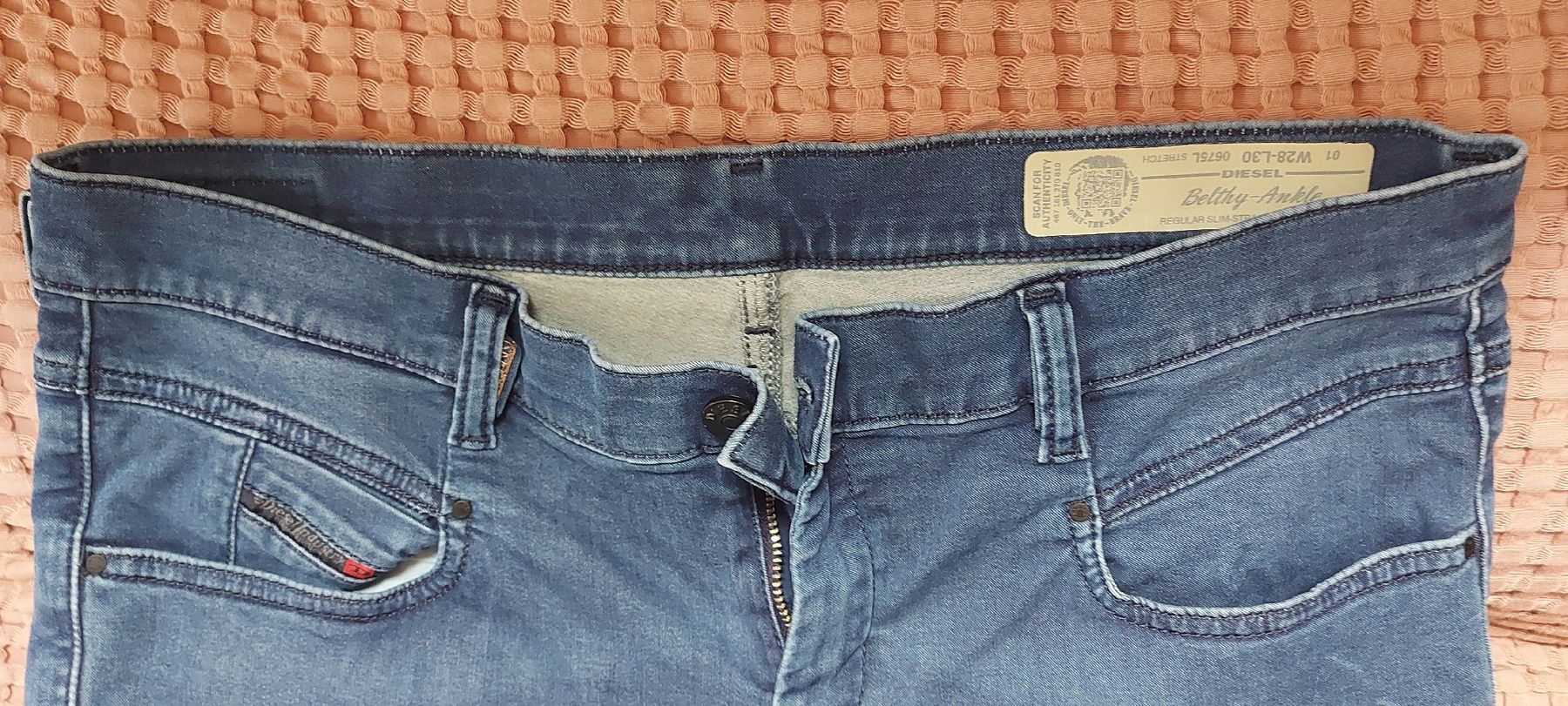 Diesel Jeans: Diesel Jeans – Usato da Ebmatingen venduto da B_s_ynq5 2