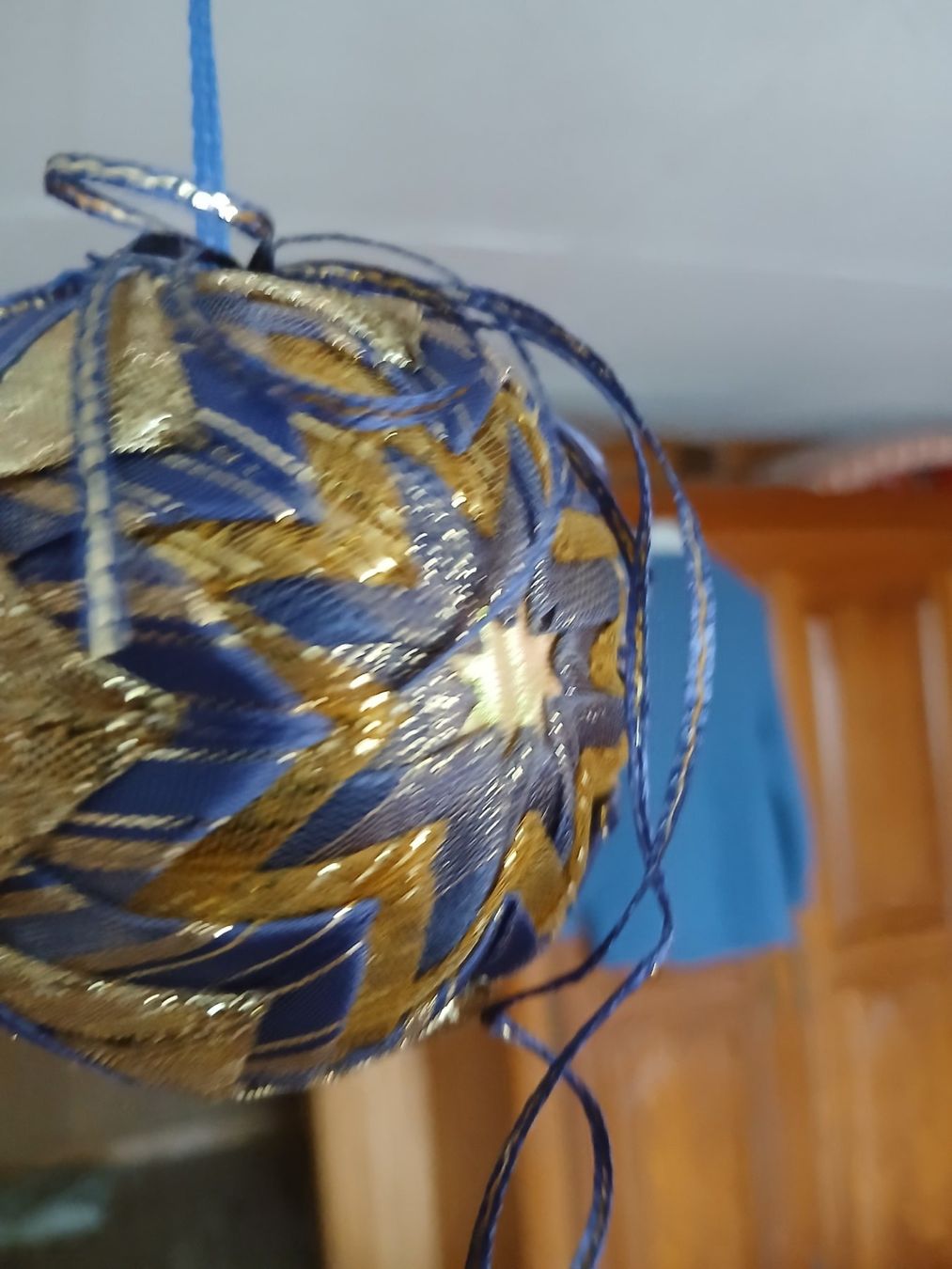 Tutte le decorazioni: dekorative Weihnachtskugel – Usato da Boswil venduto da Aludo 2
