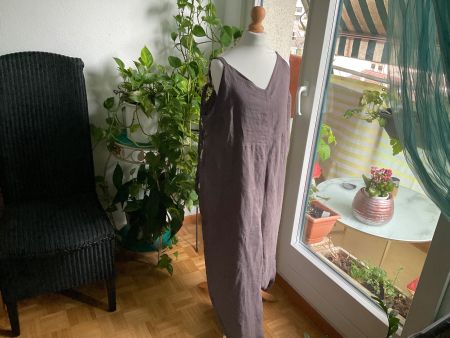 NEUF sublime Jumpsuit JAYKO couleur taupe, t. 42, 100% lin