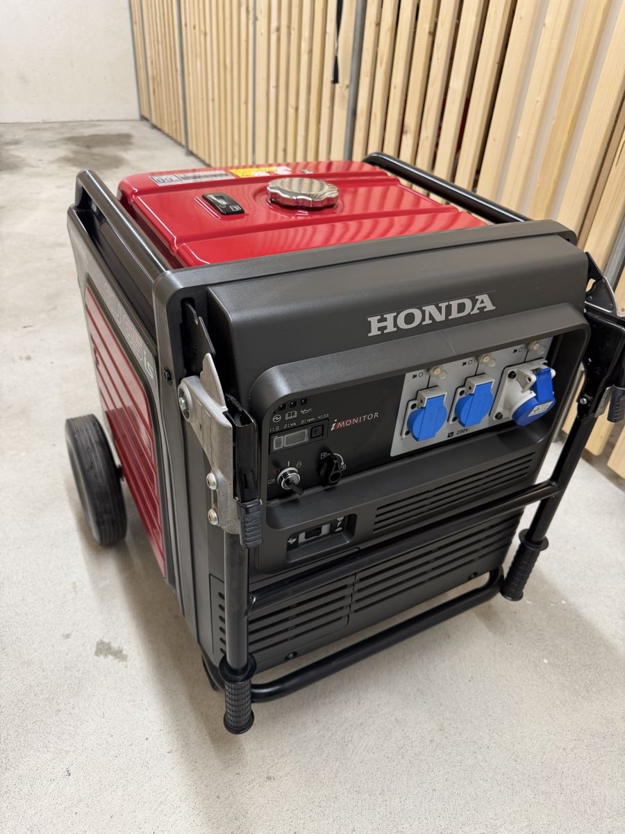 Honda Stromgeneratoren: Honda Stromgenerator EU 65 is Fast Neu.. – Gebraucht aus Regensdorf von Dani.Al 5