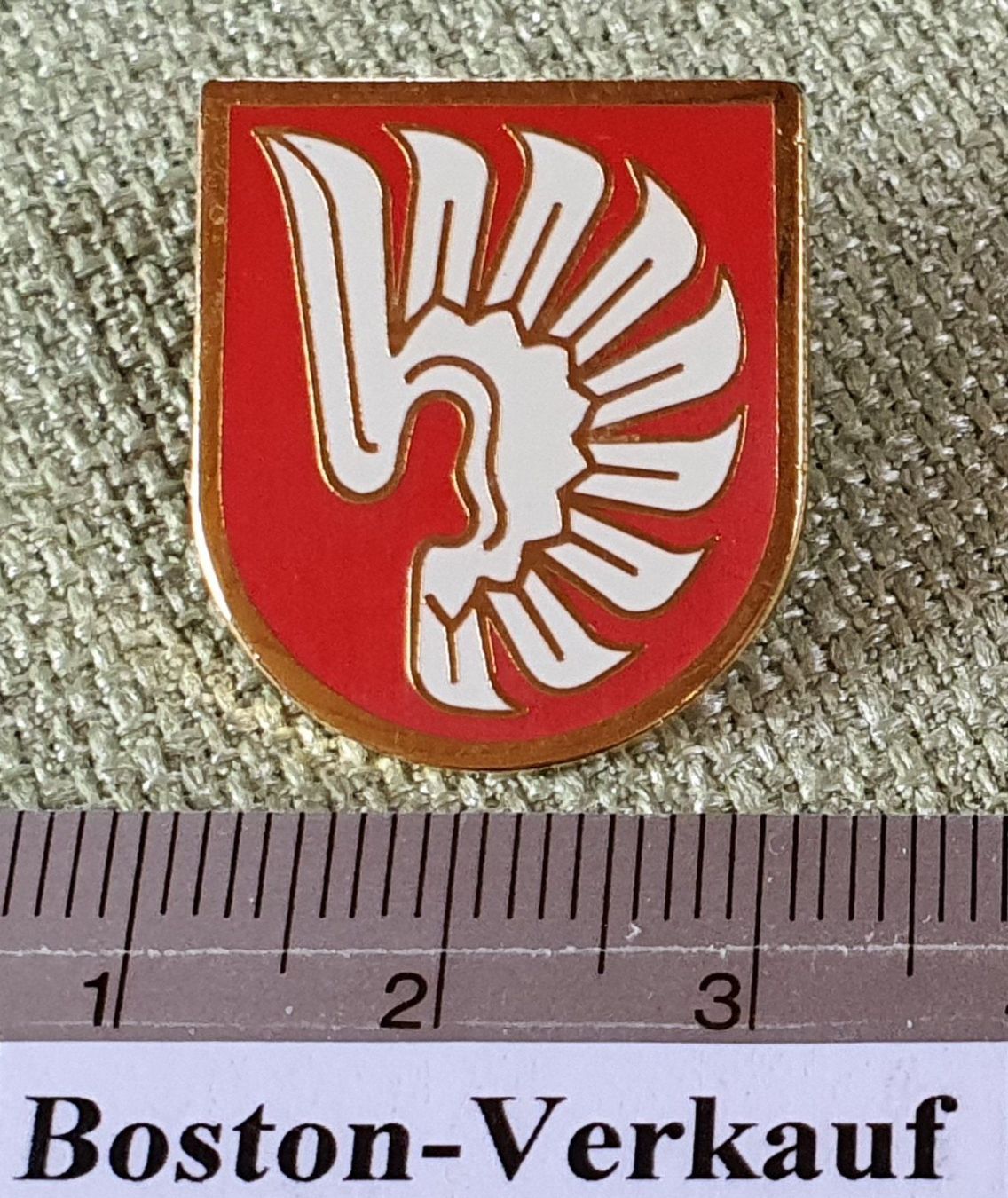 Sticker: D509 - Pin Gemeindewappen Vechigen BE – Usato da Reinach BL venduto da Boston-Verkauf 1