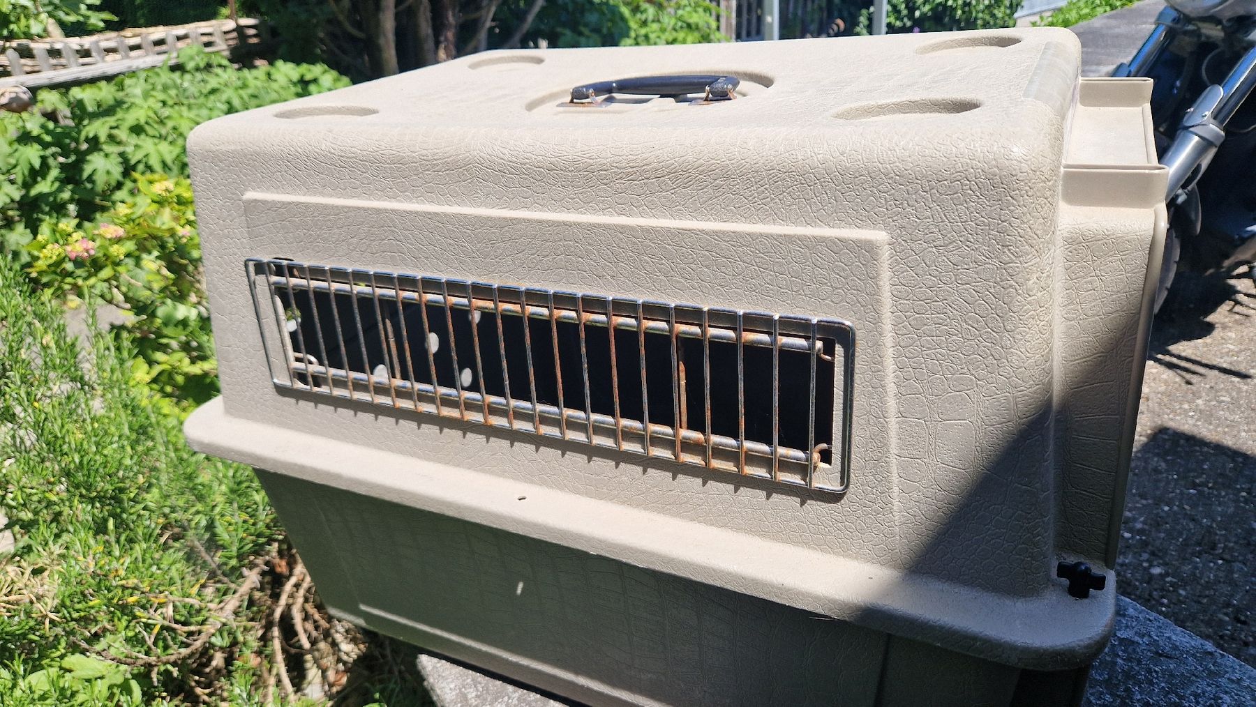 Käfige, Transport & Sicherheit: Hundebox VARI KENNEL – Gebraucht aus Hinwil von Jackweed 2