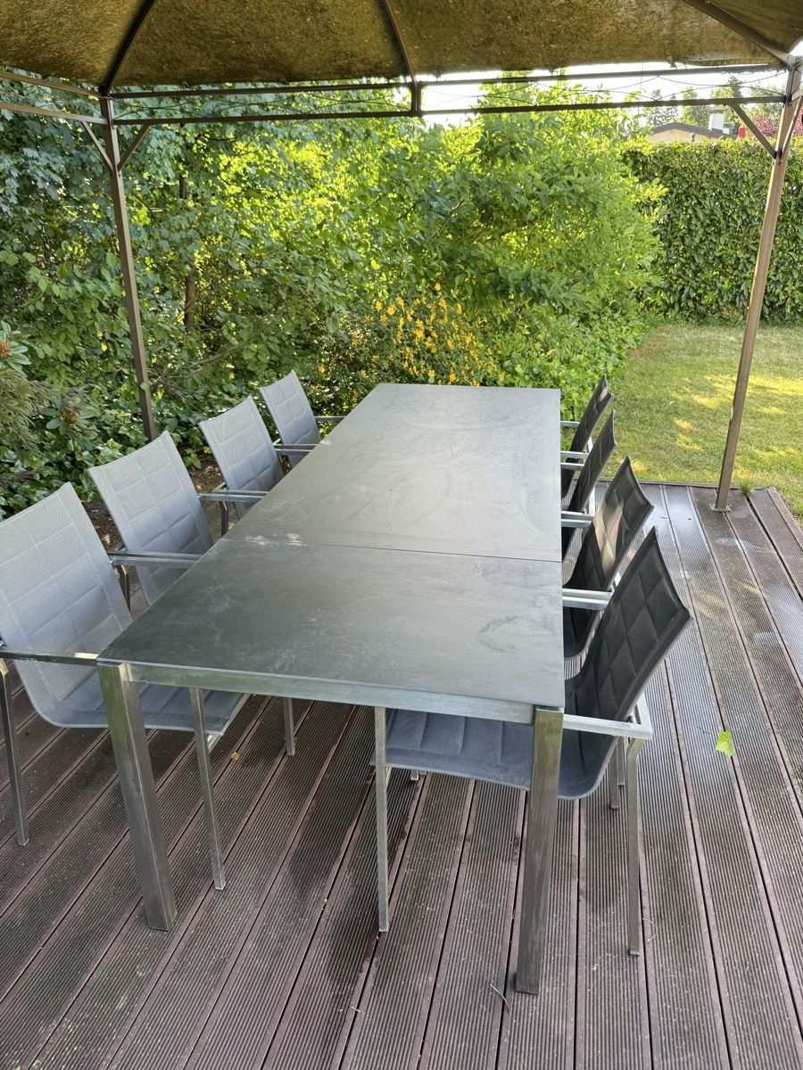 Set di tavolo e panche: Ensemble Table et Chaises de Jardin - Style Moderne pour Été – Usato da Genève venduto da chr_77nw 1